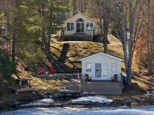 1035 Harvest Moon Ln, Algonquin Highlands, ON K0M 1J2