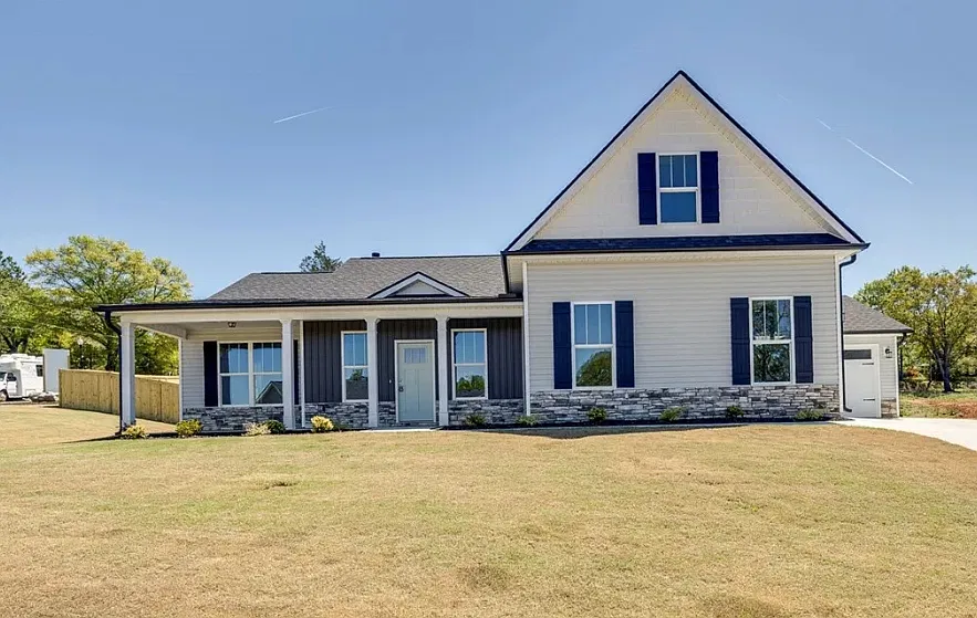 3 bed, $2,650 — Photo 1