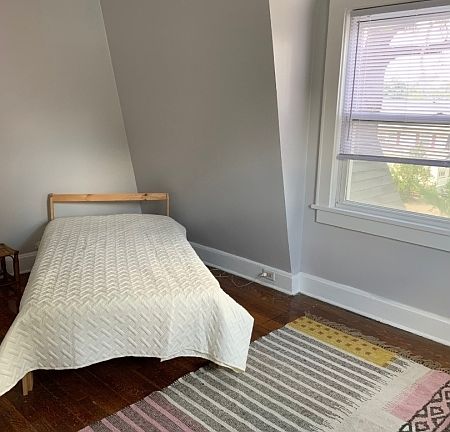 3rd image of 97 Elliot Pl