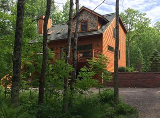 15986 W Four Seasons Rd, Hayward, WI 54843