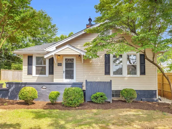 221 Brookdale Ave, Greenville, SC 29607