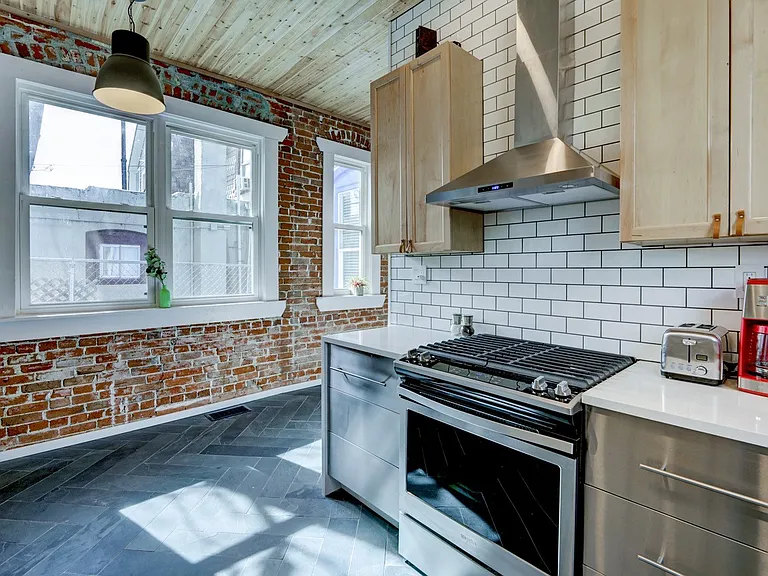 1024 Kalamath St — Photo 28