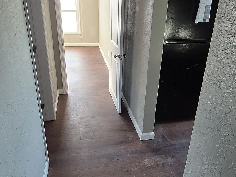 2409 S Shelby St #1 — Photo 10
