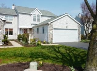 162 Treetops Dr, Lancaster, PA