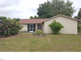 1822 43rd Ter SW, Naples, FL 34116