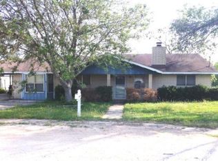 204 Santiago St, New Braunfels, TX 78130
