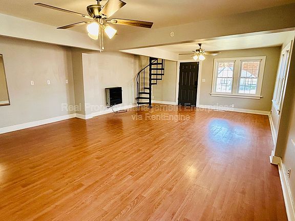 5th image of 2519 W Park Pl