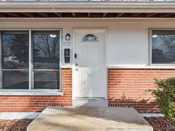 2nd image of 1035 Kostka Ln