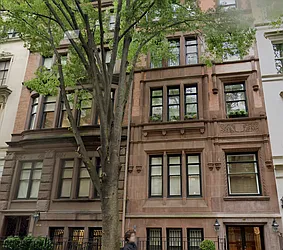 14 East 77th Street in Lenox Hill