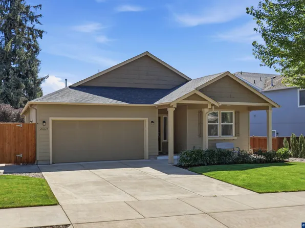 2663 Red Oak St NW, Albany, OR 97321