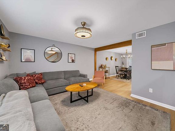 3rd image of 803 Brighton Point