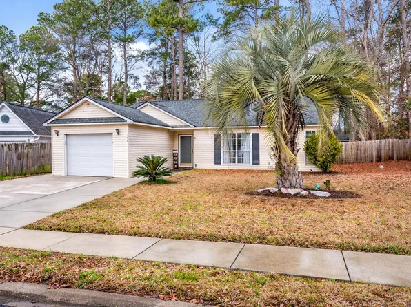 108 Dudley Ln, Goose Creek, SC 29445