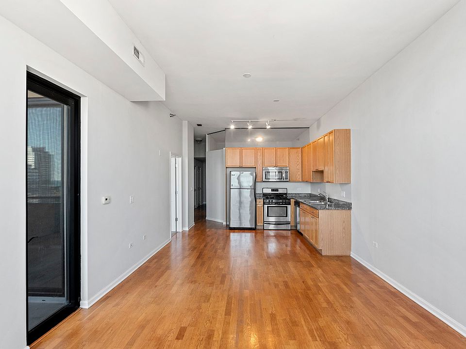 1st image of 1464 S Michigan Ave APT 2008