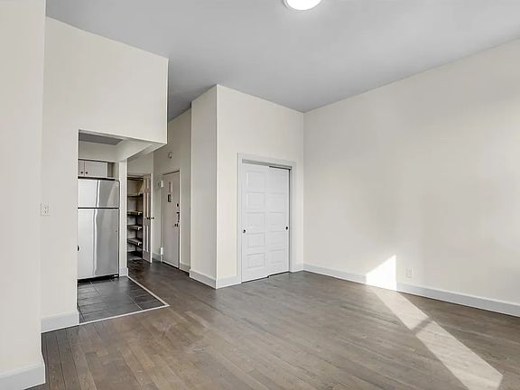 3rd image of 154 W 70th St APT 9P