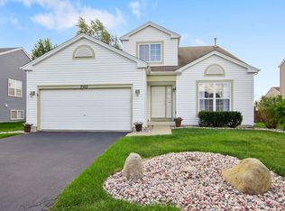 7502 Fordham Ln, Plainfield, IL 60586
