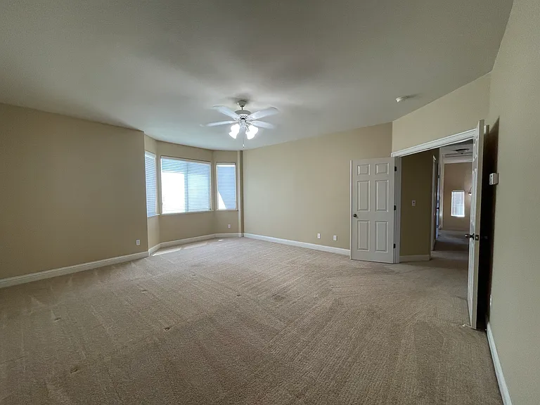 9772 Ellsmere Way — Photo 7
