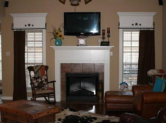 Living Room & Electric fireplace