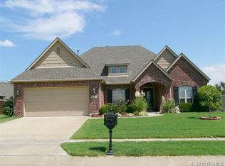 2607 S 16th Pl E, Broken Arrow, OK 74012