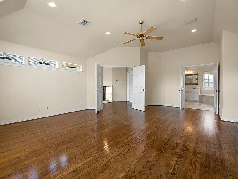 3307B W Lamar St — Photo 10