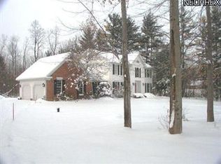 12465 Bentbrook Dr, Chesterland, OH 44026