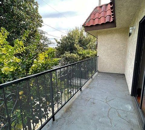 4th image of 65 N Craig Ave APT 1