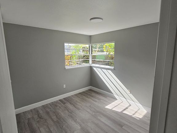 3rd image of 768 Clarke Ave