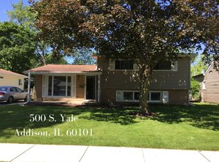 500 S Yale Ave, Addison, IL 60101