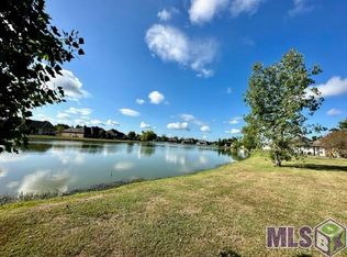 303 Lakeshore Dr, Oscar, LA 70762