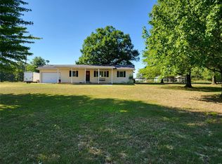 12590 Eveningshade Rd, Plato, MO 65552