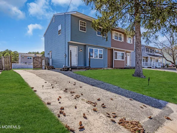 808 Laurel Street, Lakehurst, NJ 08733