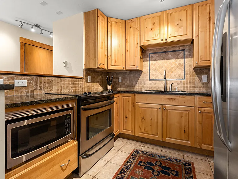 Kitchen | Stove