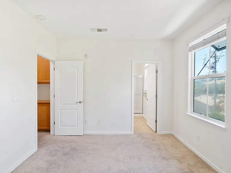 7981 Bellina St — Photo 34