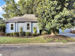 6 Club Point, Taylors, SC 29687