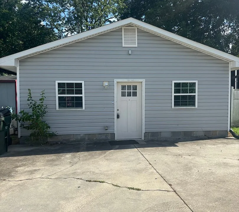 909 Washington St - Wool and Ray
