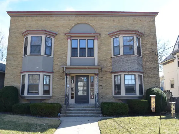 1445 Myott Ave APT 3, Rockford, IL 61103