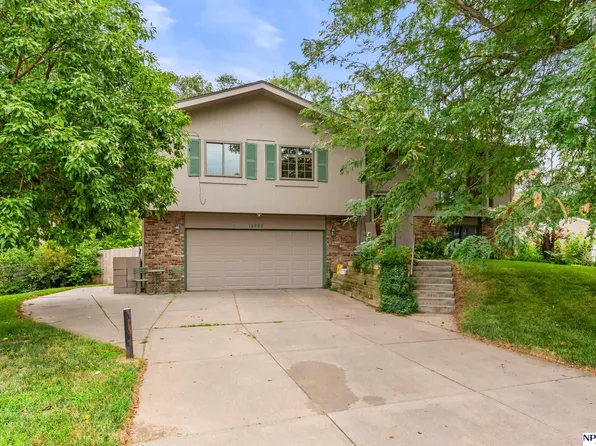 12605 Ellison Cir, Omaha, NE 68164