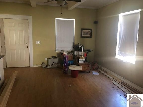 4th image of 1621 N 12th St