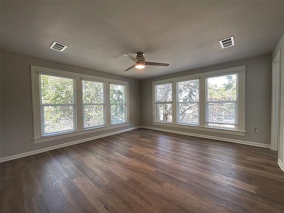 3rd image of 2020 W 10th St #A-b