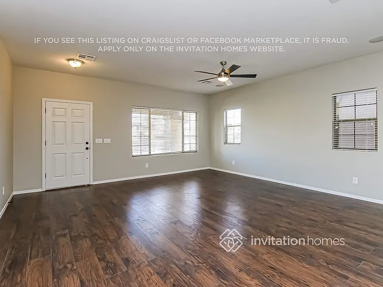 3425 E Vernon St — Photo 2