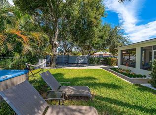 5515 Spruce Ave, West Palm Beach, FL 33407