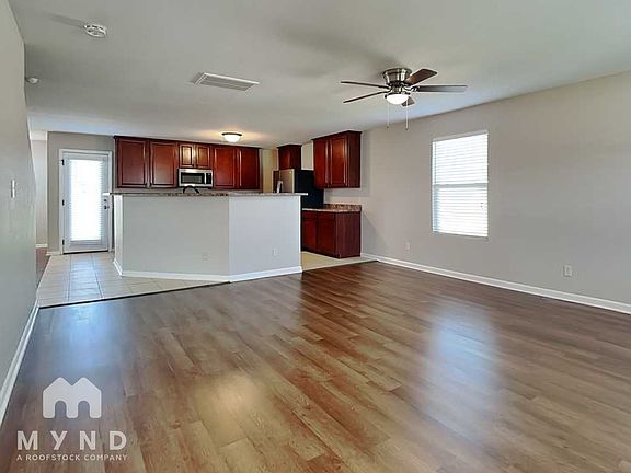 5th image of 29877 Glenrose Way