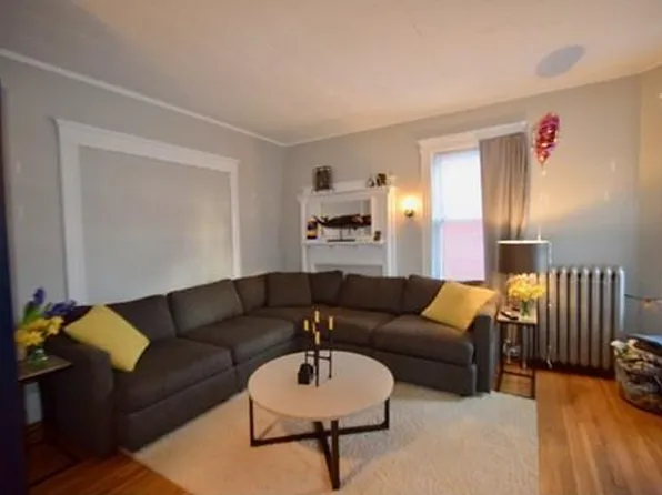 11 Parkton Rd, Boston, MA