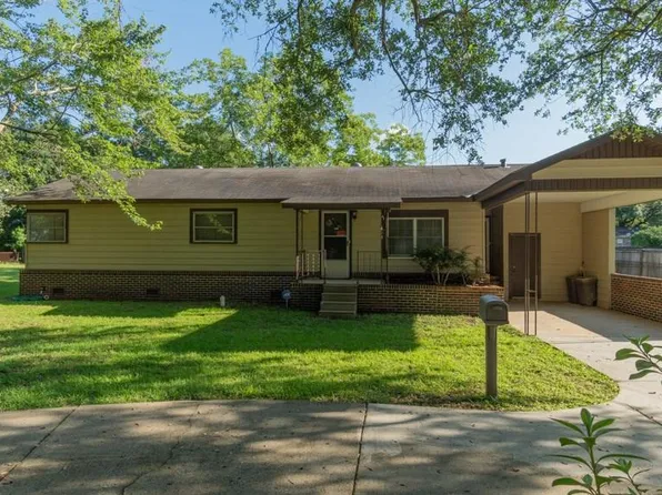 6414 Shady Ln, Mobile, AL 36695