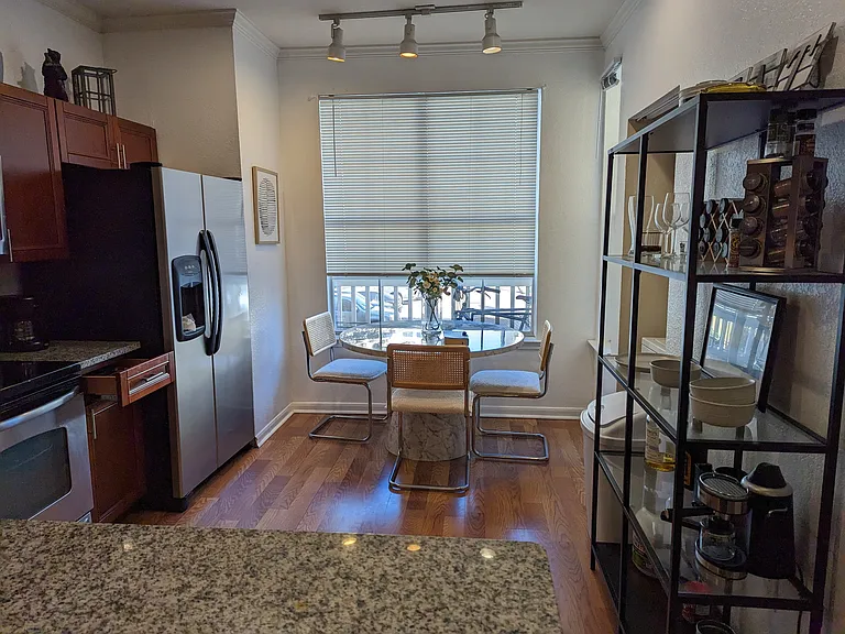 860 N Orange Ave #203 — Photo 6