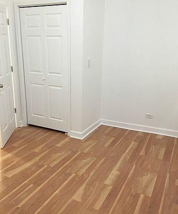 5th image of 7354 N Seeley Ave #0