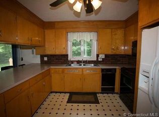 27 Valley Rd, Killingly, CT 06239