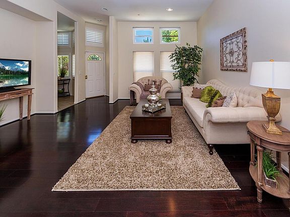 3rd image of 259 N Skyline Dr #11