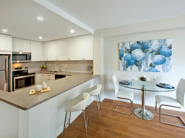 Bay Terrace Apartments