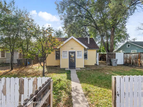 143 E 11th St, Rifle, CO 81650