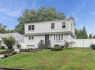 120 Winding Way, Cedar Grove, NJ 07009